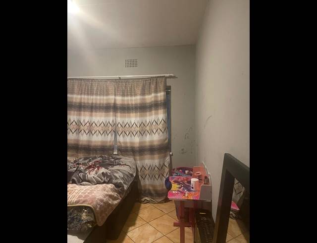 2 BEDROOM APARTMENT FOR SALE IN WYCHWOOD